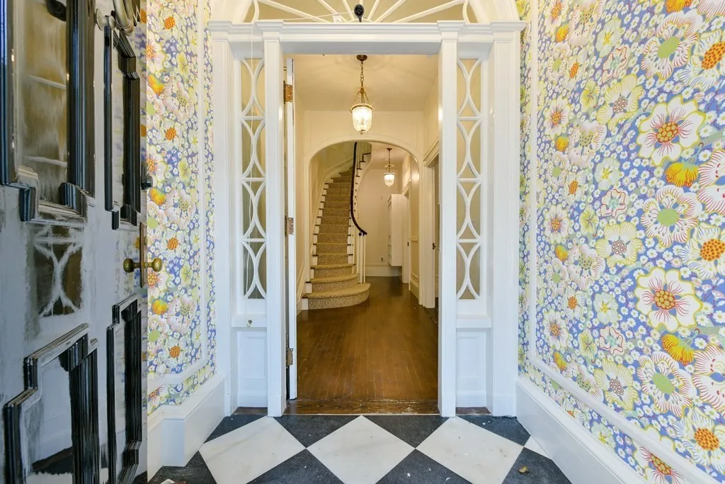 48 Mount Vernon St, Beacon Hill