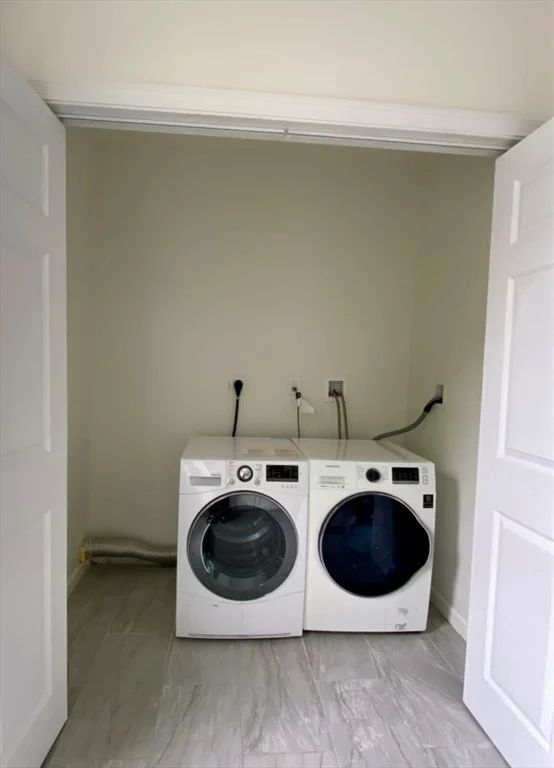 144 Ellison Park, Waltham