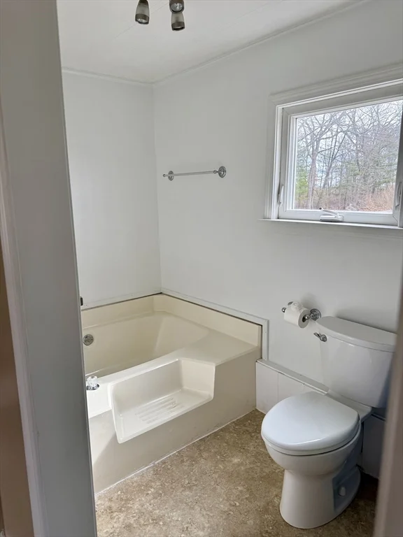 12 Hayes St, Salisbury