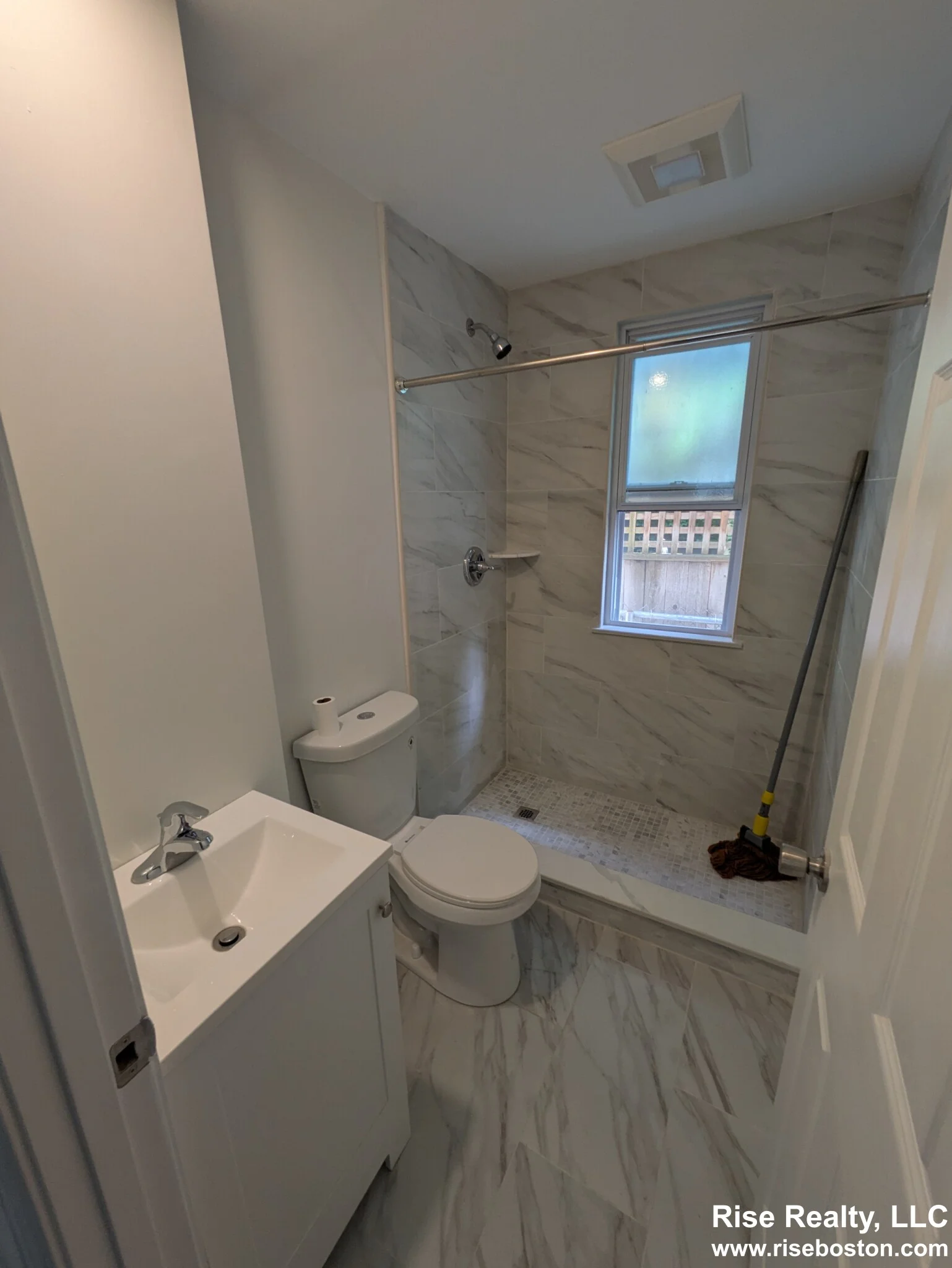 33 Hancock St, Riverside