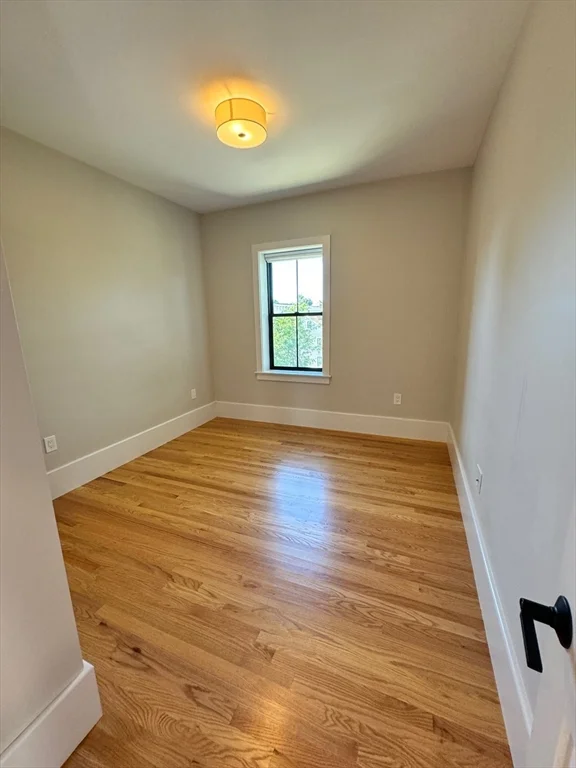 3 Bartlett, Charlestown