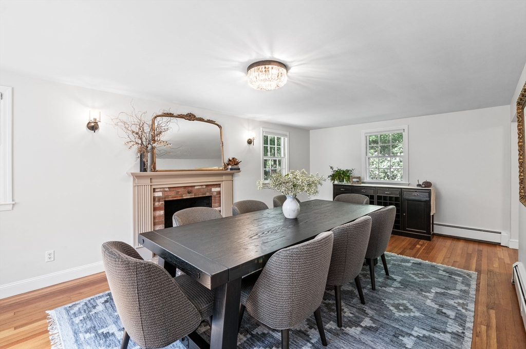 88 Haverhill Rd, Topsfield
