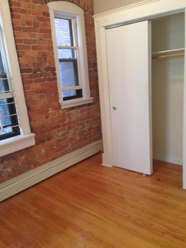 11 Aberdeen St, Fenway