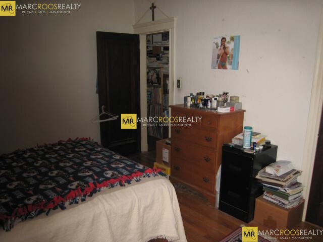 1949 Commonwealth Ave, Brighton