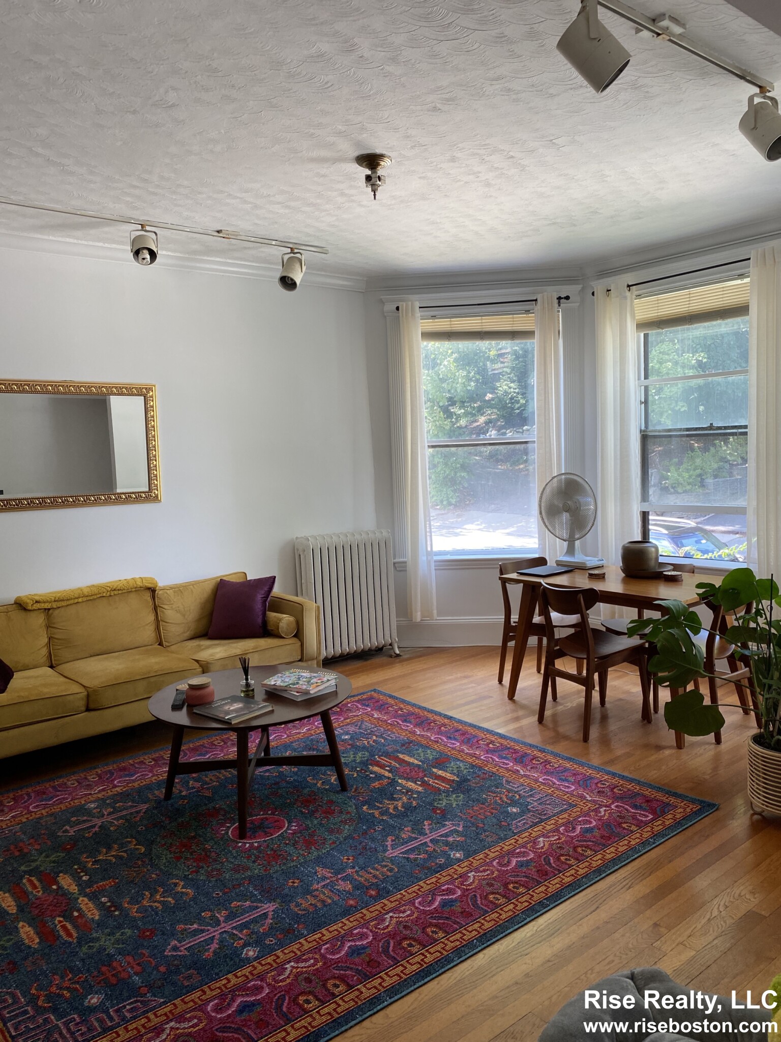 1 bed, 1 bath apartment for rent at 87 Mason Ter Unit 1, Coolidge Corner — photo 1 of 4