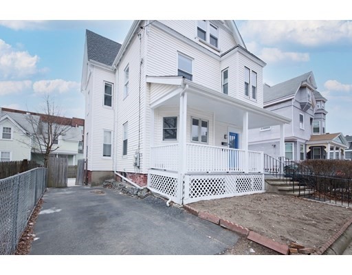 4 bed, 2 bath apartment for rent at 96 Washington St Unit 2, Malden — photo 14 of 18