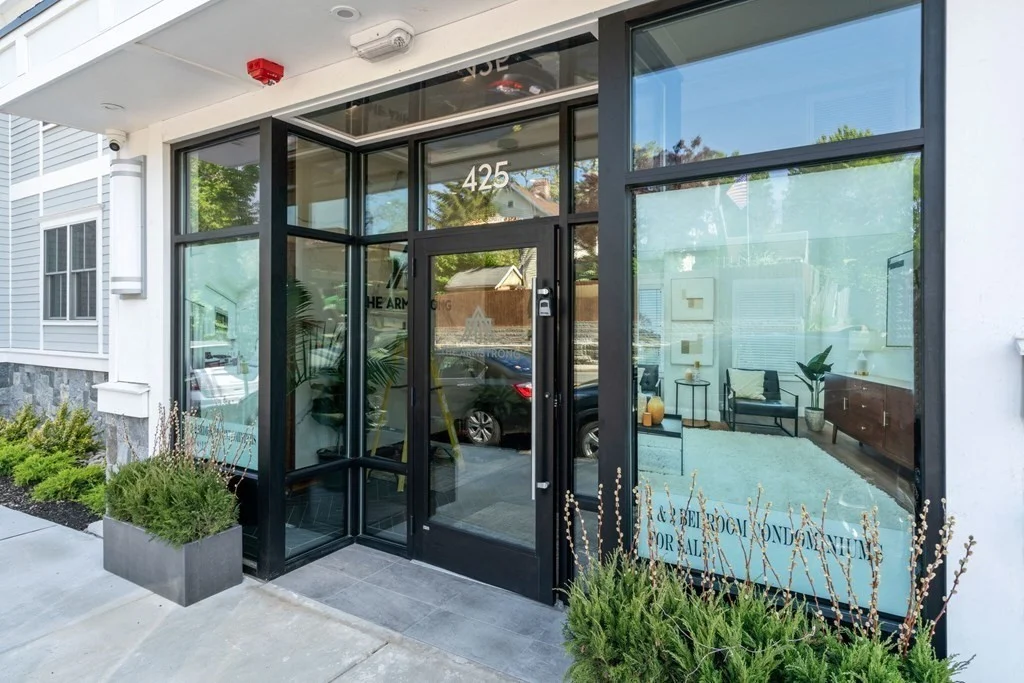 425 Lagrange St, West Roxbury