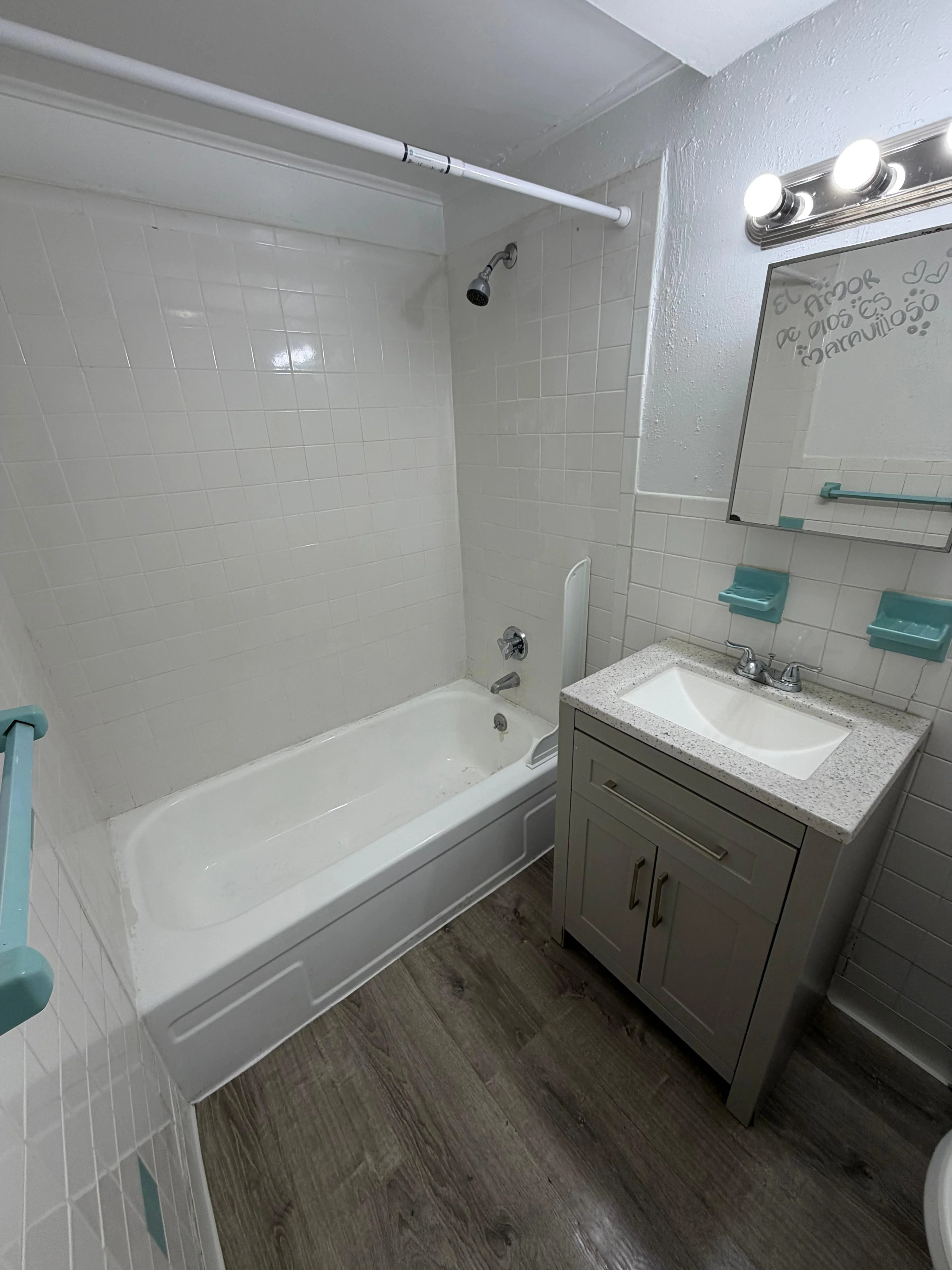 23 Roughan St, Revere