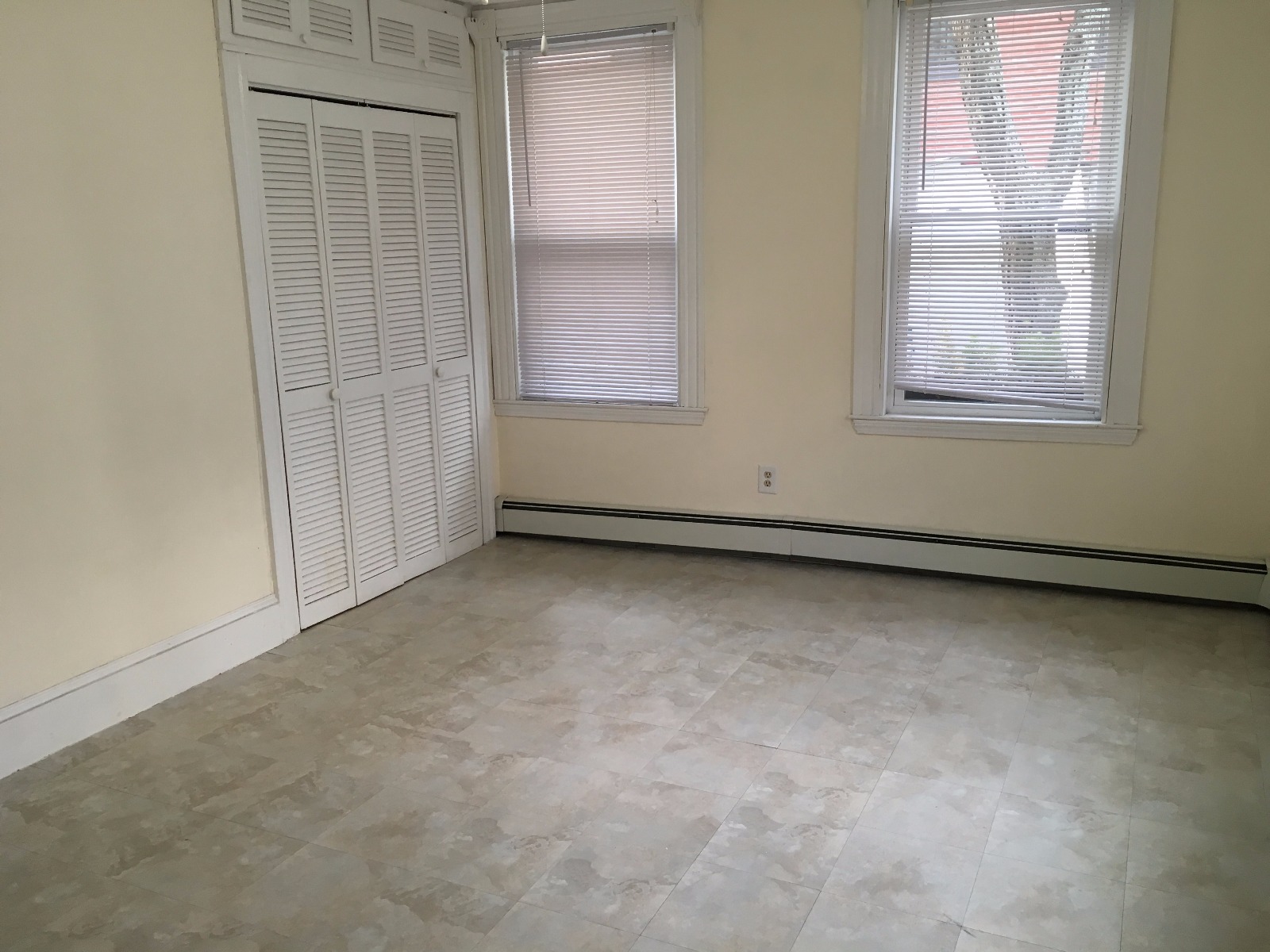 27 Auburn St, Charlestown