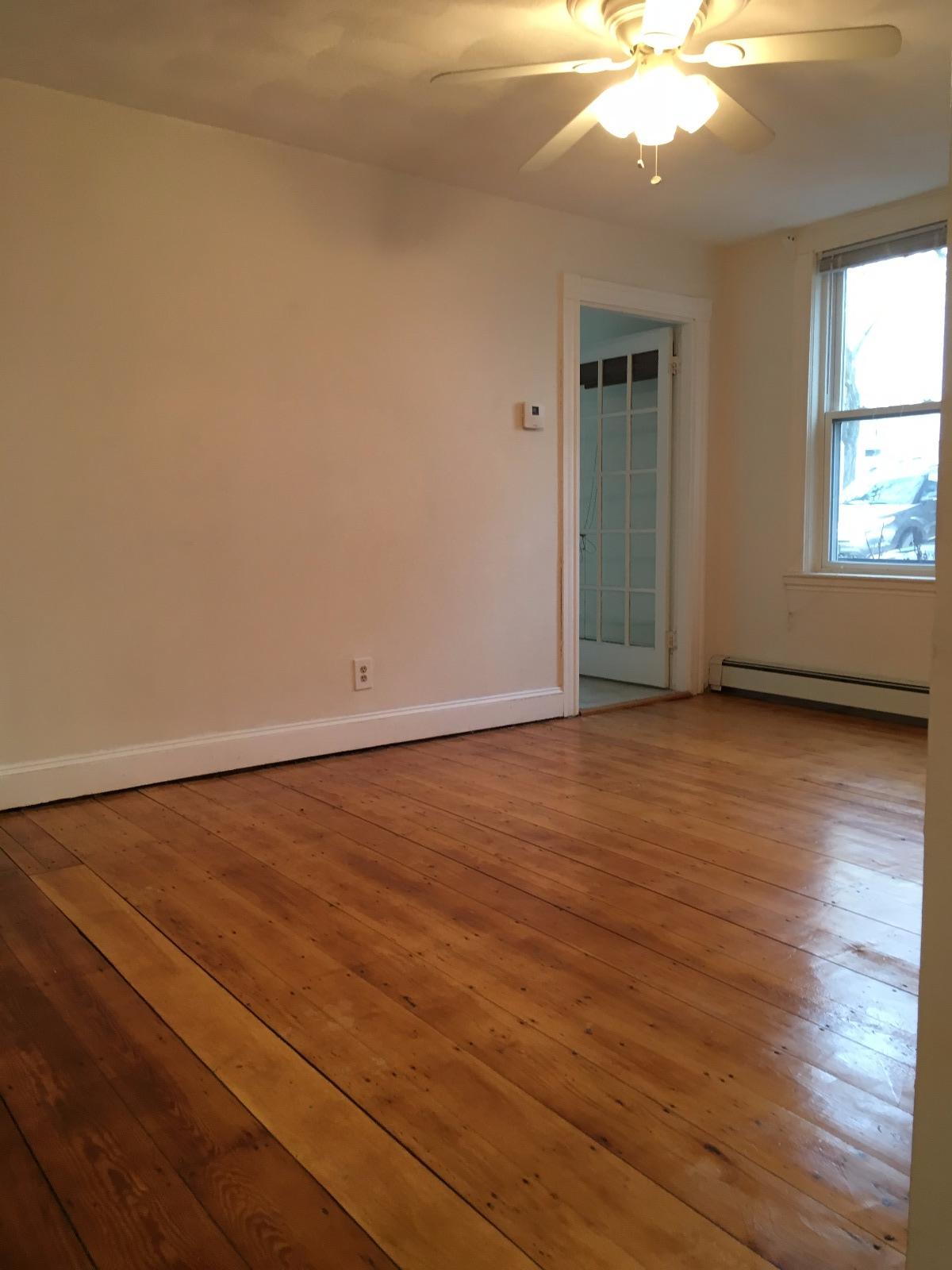 27 Auburn St, Charlestown