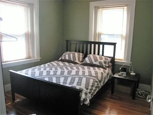 588 Washington St, Coolidge Corner