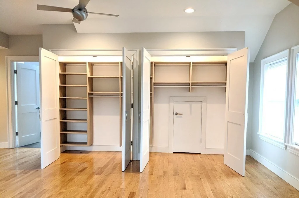 293 Broadway, The Port