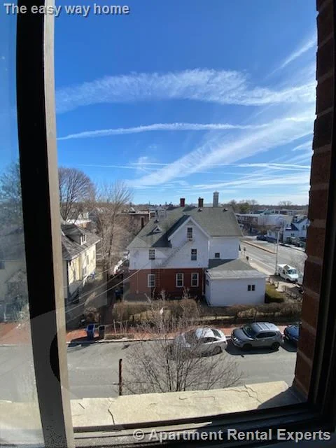 2353 Massachusetts Ave, Davis Square