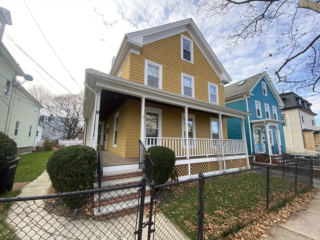 20 Webster Ave, East Somerville