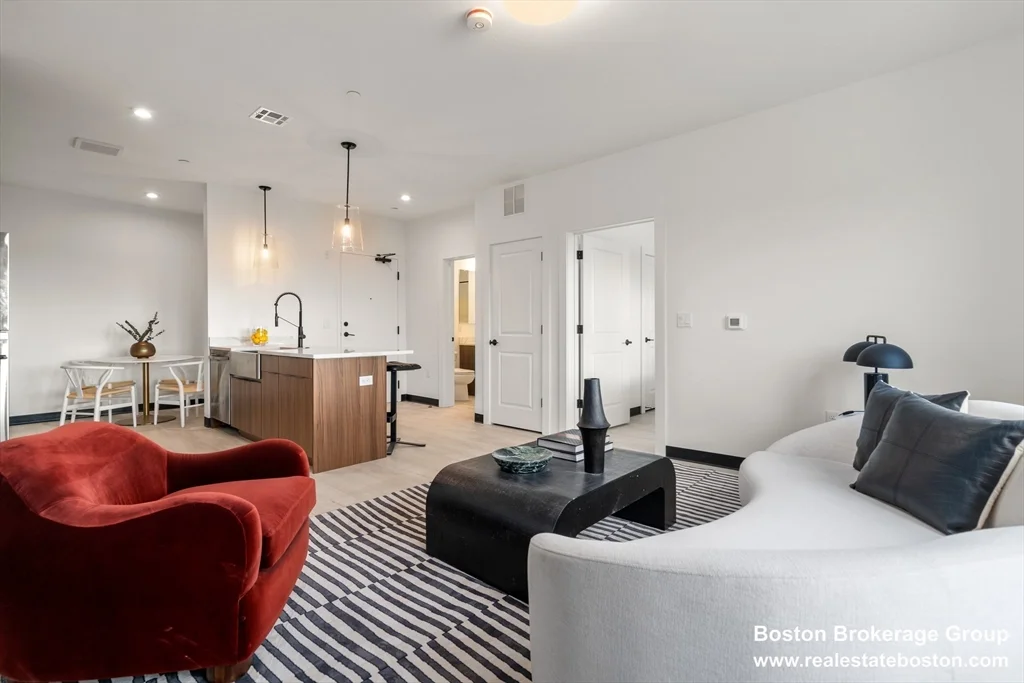 600 Broadway, South Boston