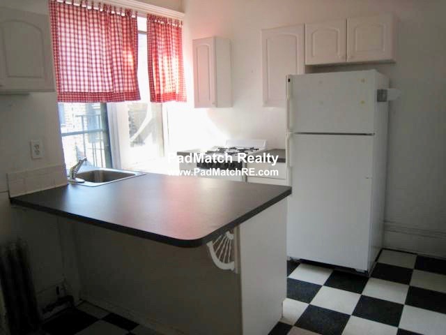 1872 Commonwealth Ave, Brighton