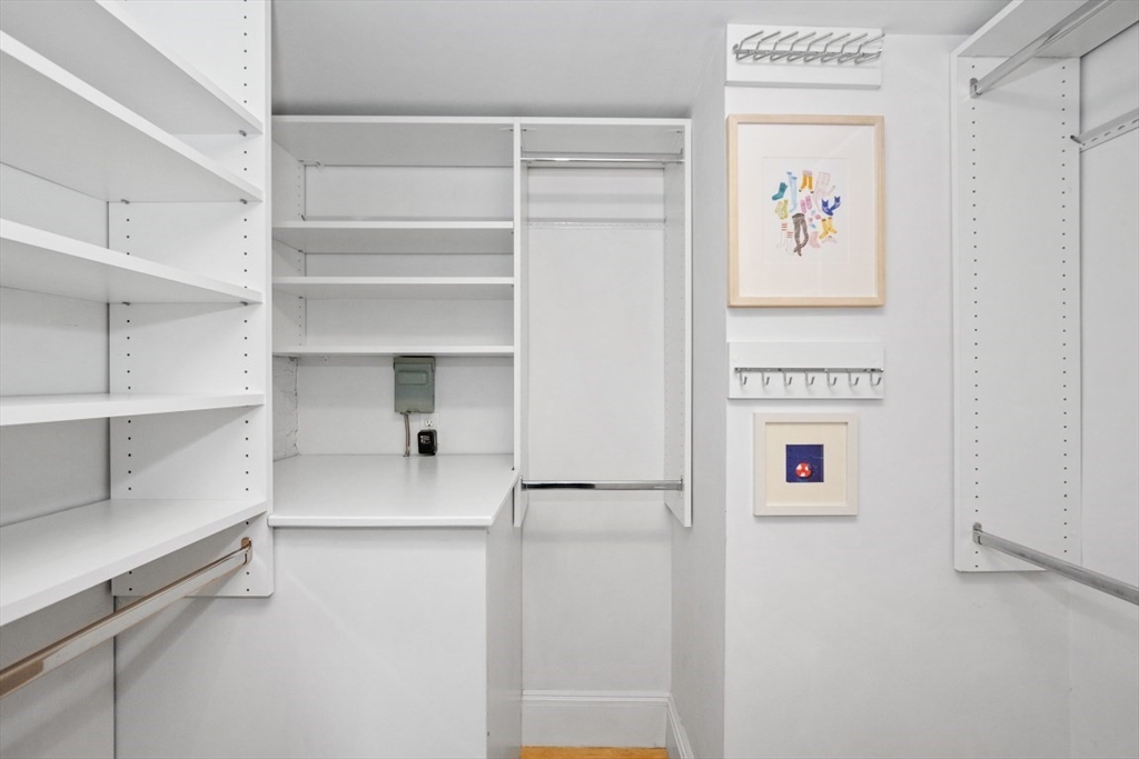 395 Marlborough St, Back Bay