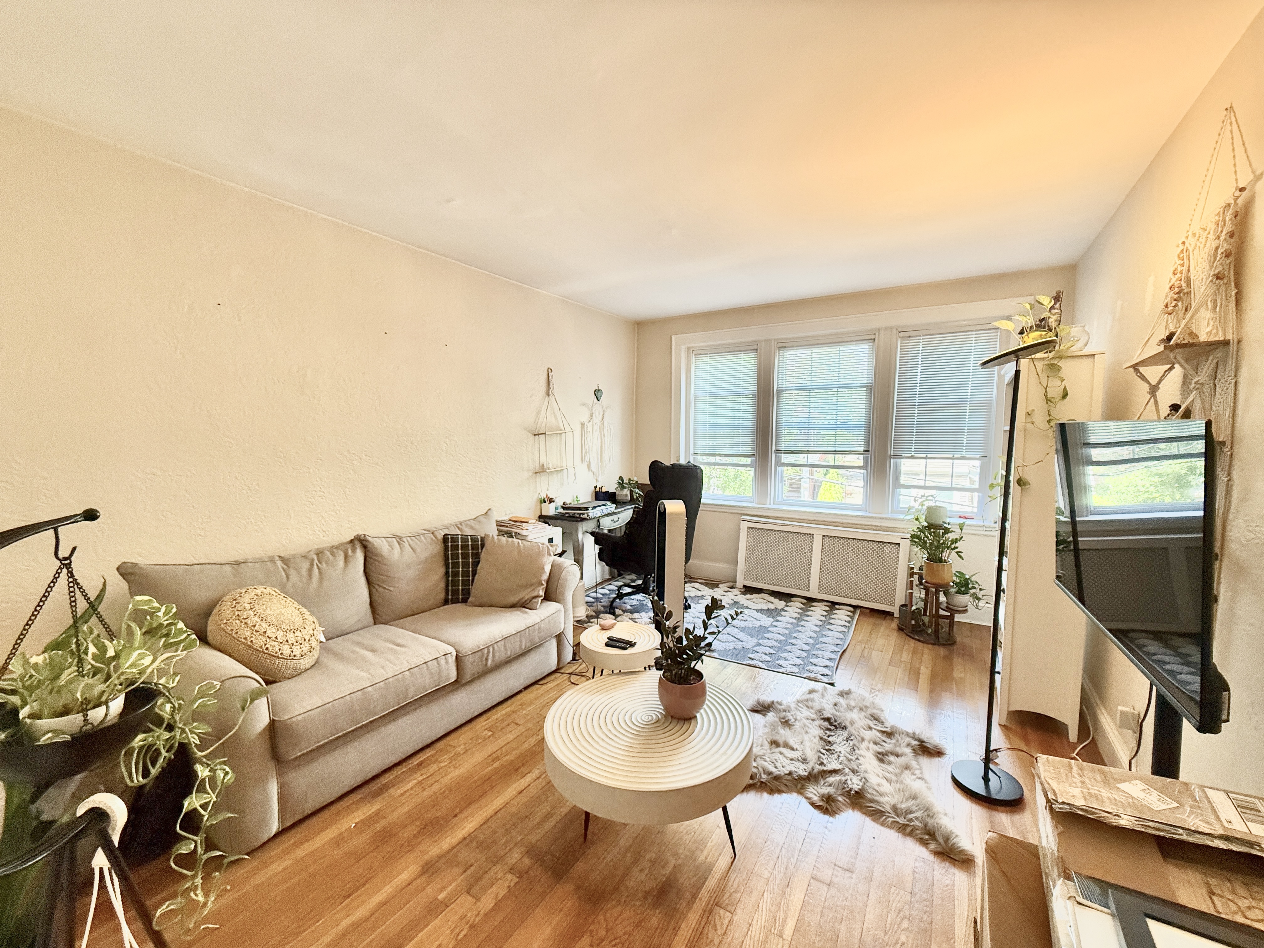 90 Kilsyth Rd, Brighton