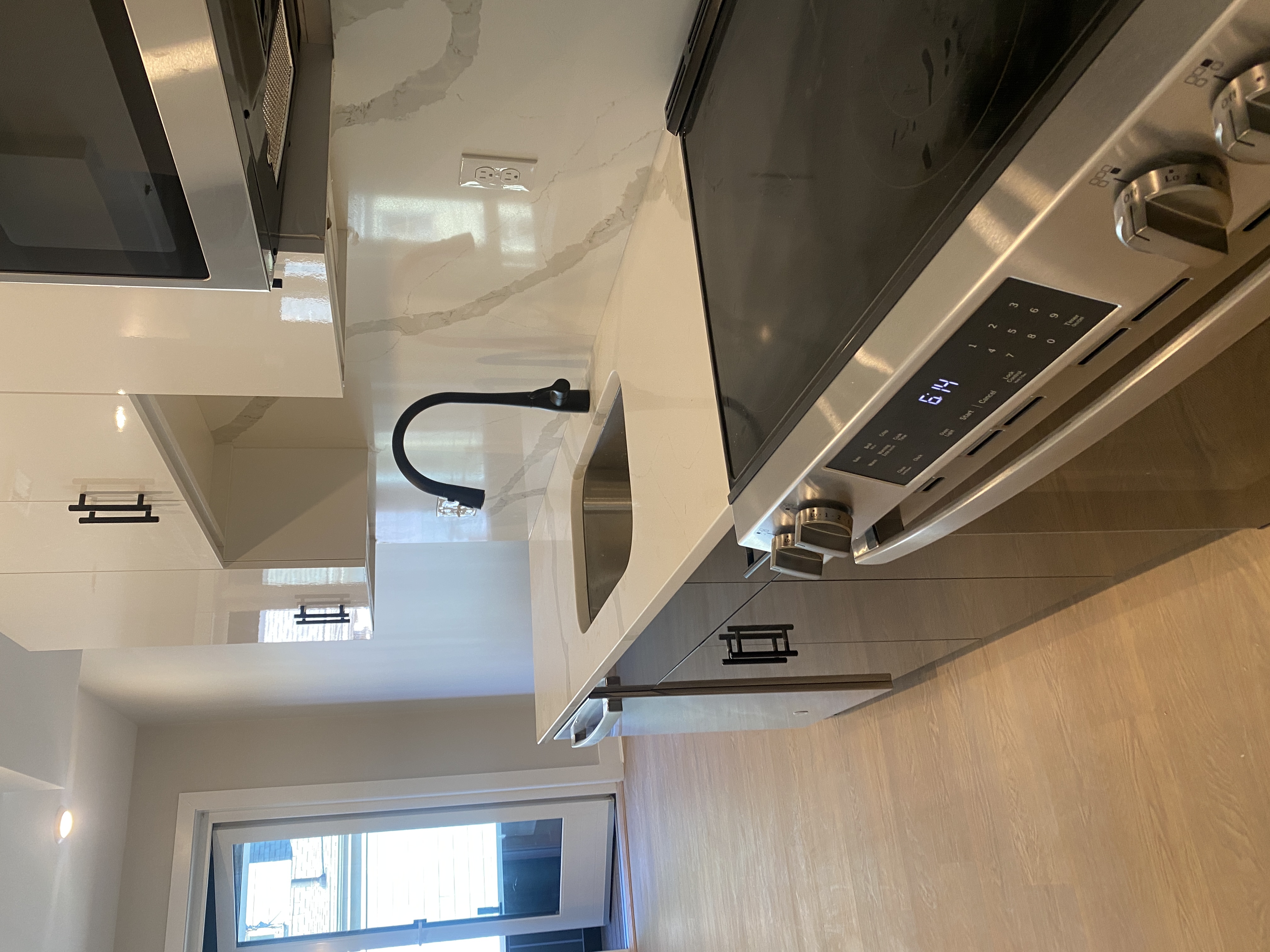 379 Somerville Ave, Prospect Hill