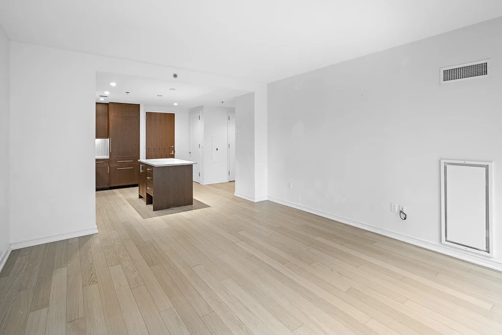 580 Washington St, Midtown