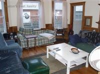 4 bed, 2 bath apartment for rent at 32 Chester St Unit 1, Allston — photo 4 of 5