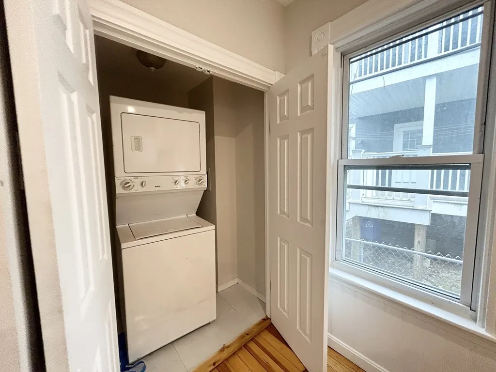 12 Buttonwood, Boston