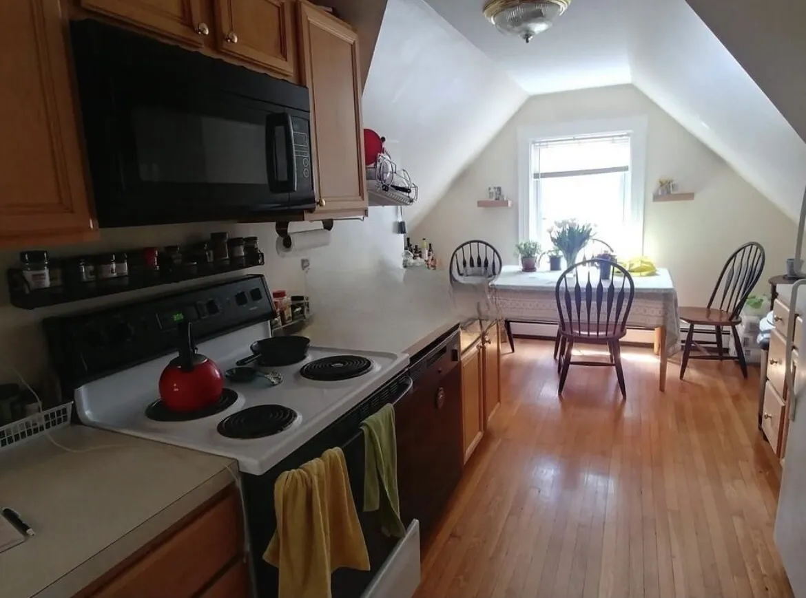 1539 Cambridge St, Mid-Cambridge