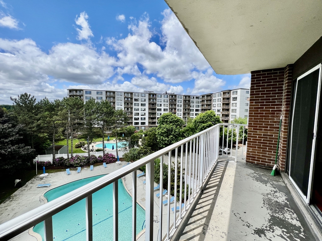 141 Coolidge St, Watertown