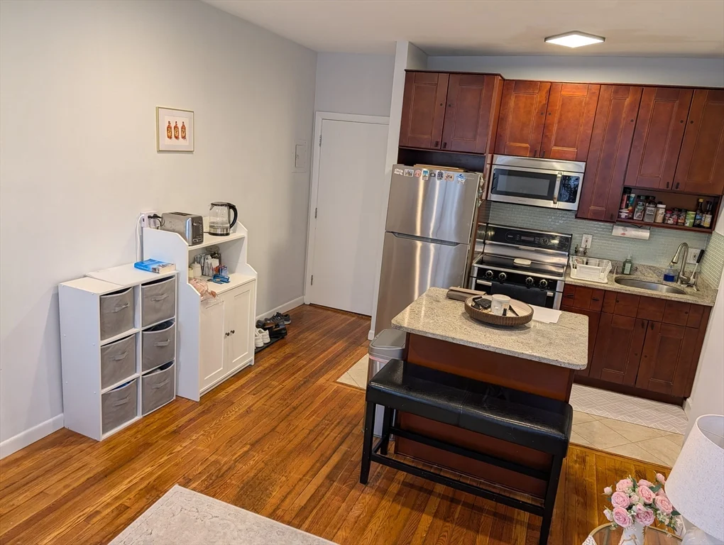 15 University, Brookline