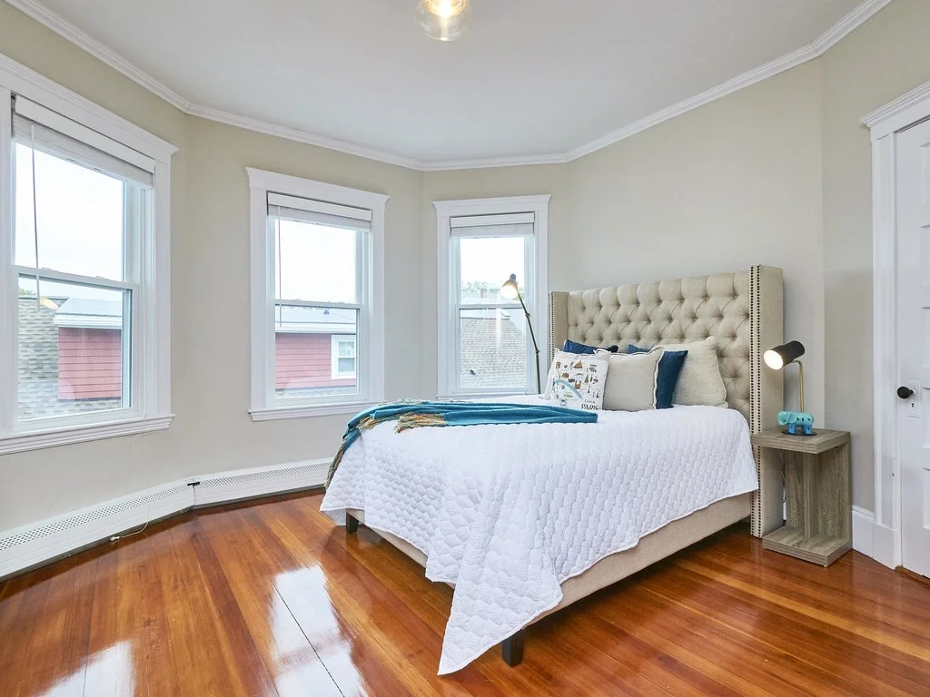 12 White Ave, Chestnut Hill