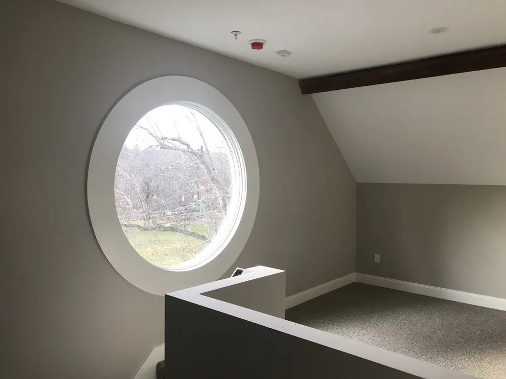 33 West Main St, Groton