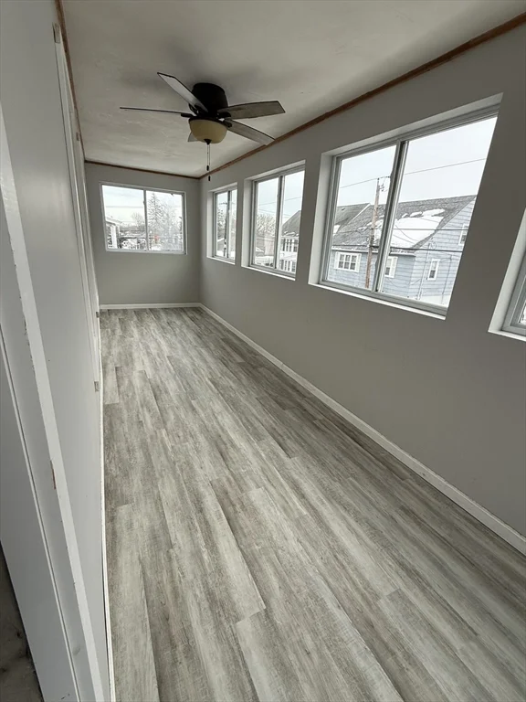 153 Oakland Ave, Methuen