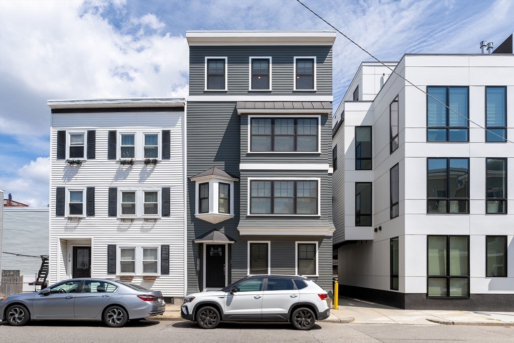 530 E 3rd St, South Boston