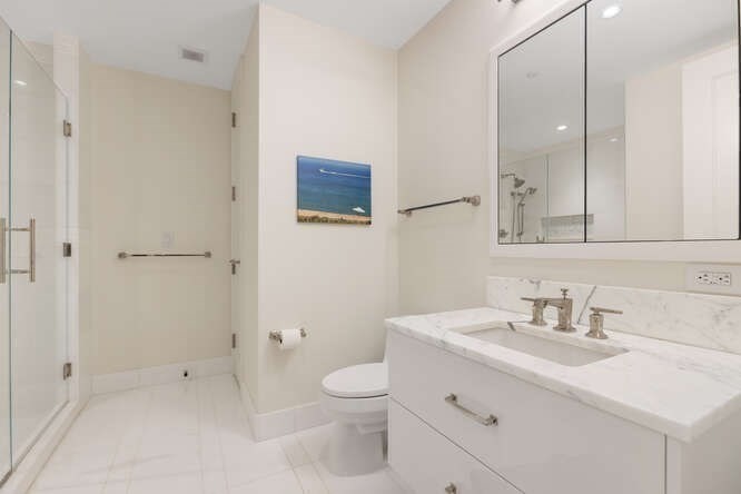 50 Liberty Dr, Seaport District