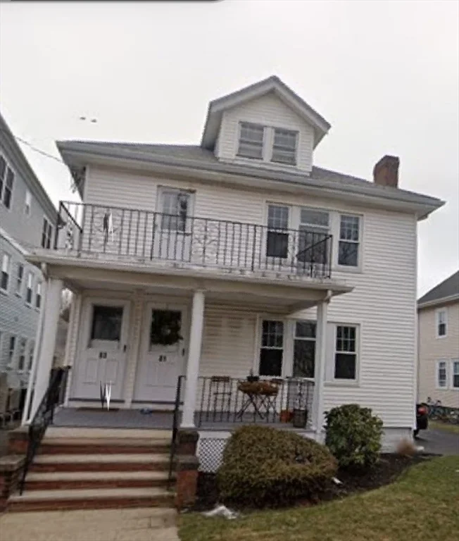 81 Webster St, Arlington