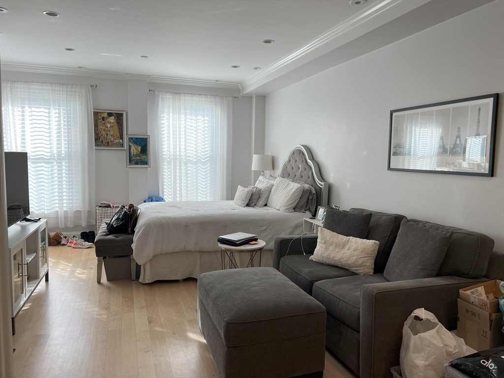 296 Beacon St, Back Bay