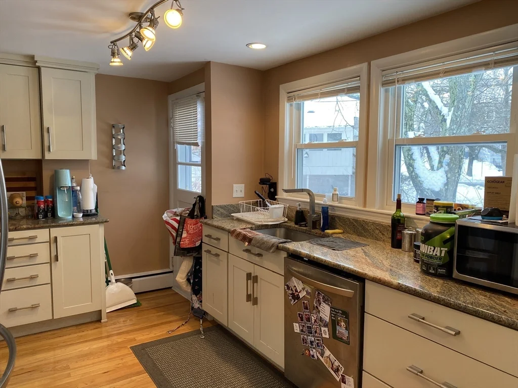 53 Dickson Ave, Arlington