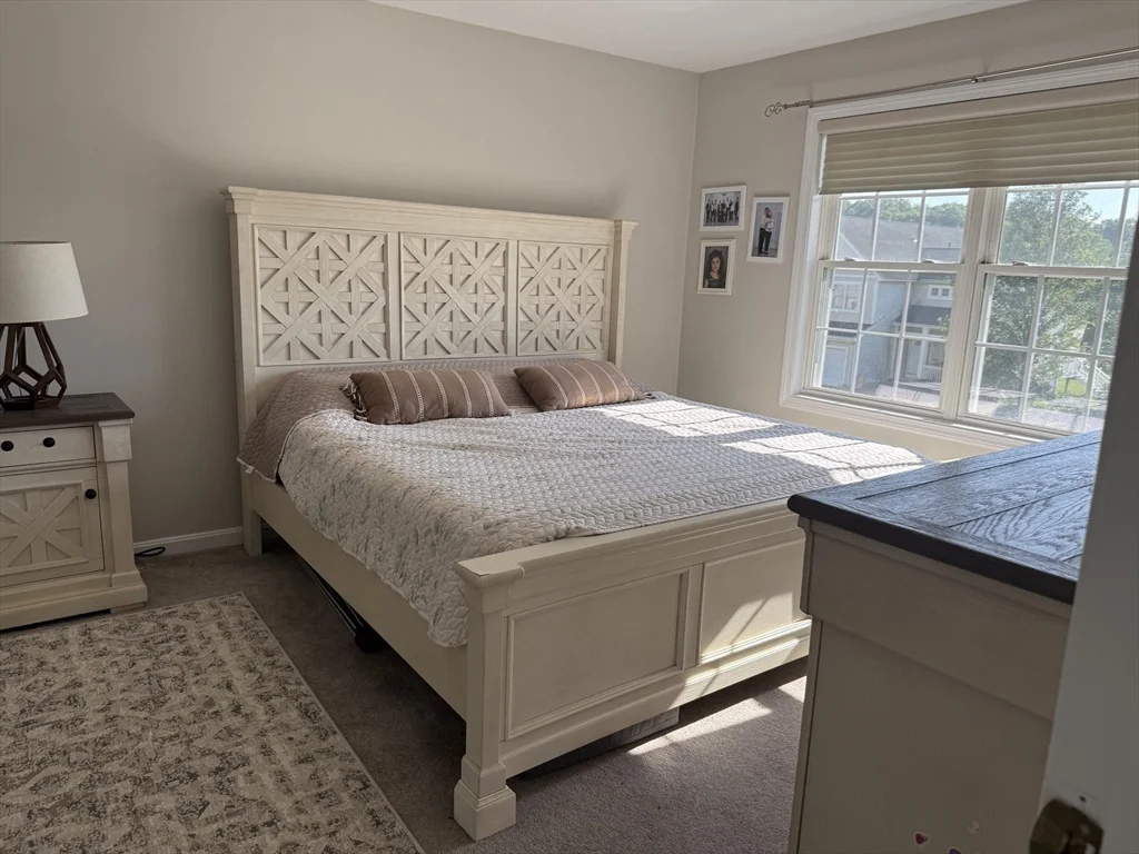 73 Odonnell Ave, Shrewsbury