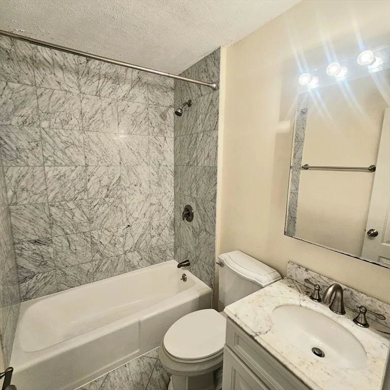 185 Beacon St, Back Bay