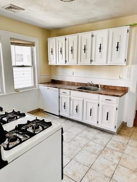 53 Fairfax St, West Somerville