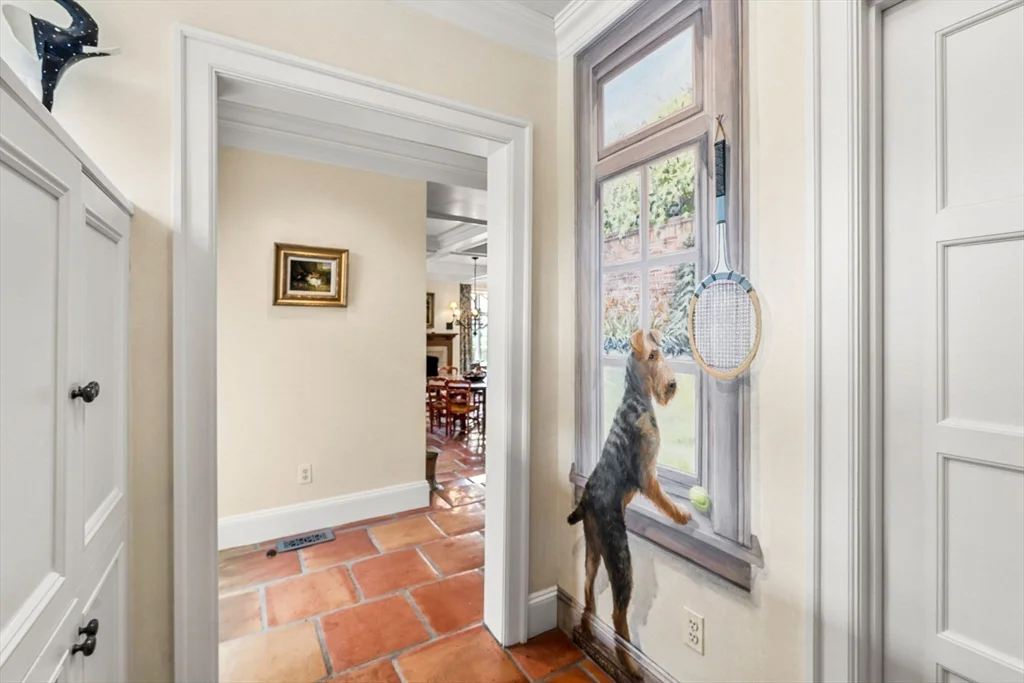 110 Juniper Rd, Belmont