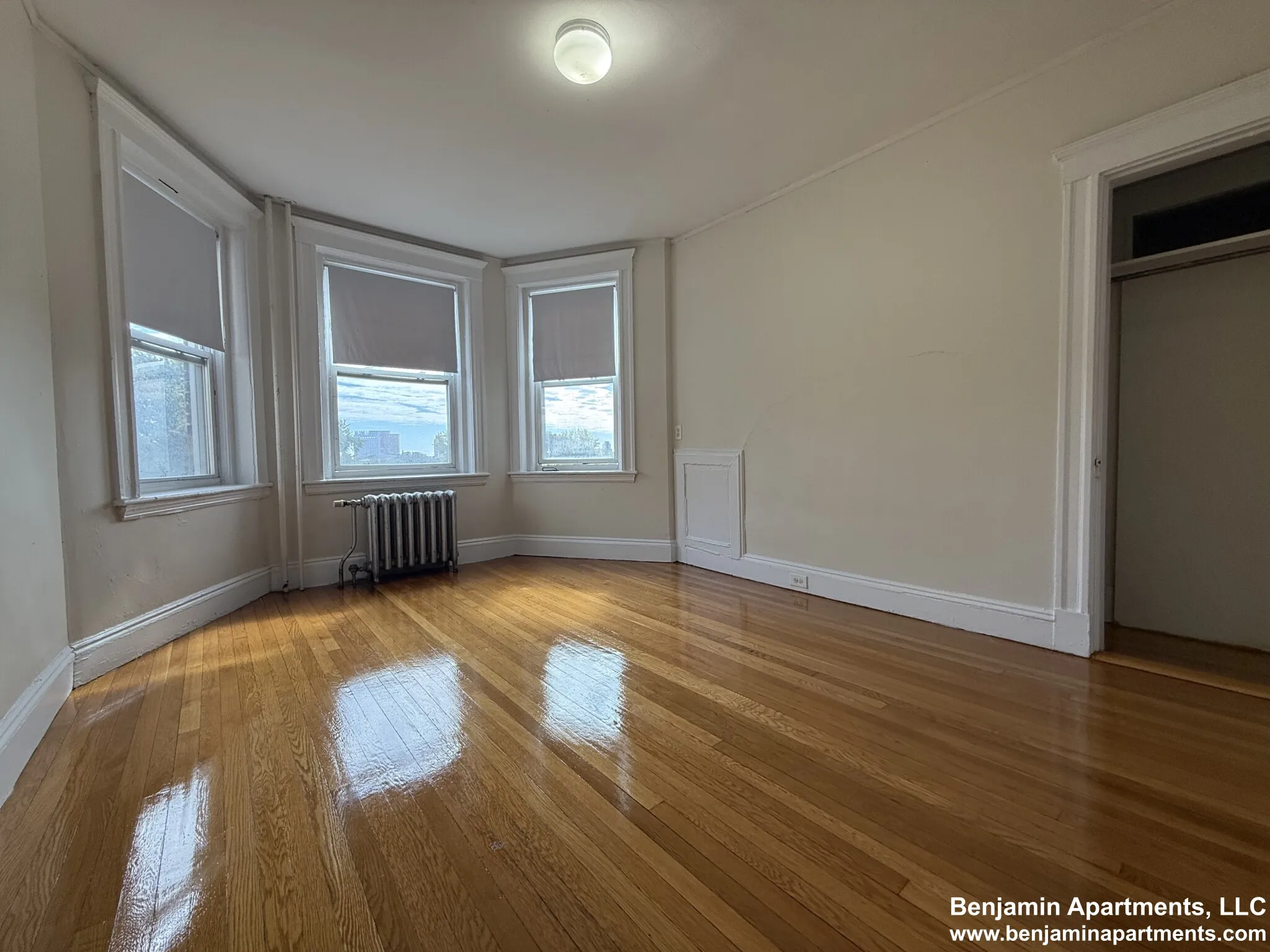 1171 Boylston St, Fenway