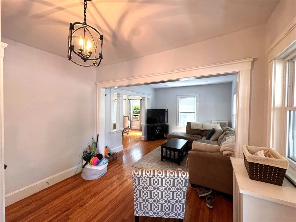 119 Warren St, Arlington