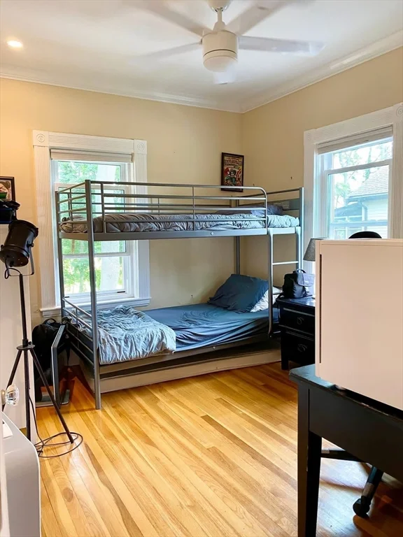488 Washington St, Winchester