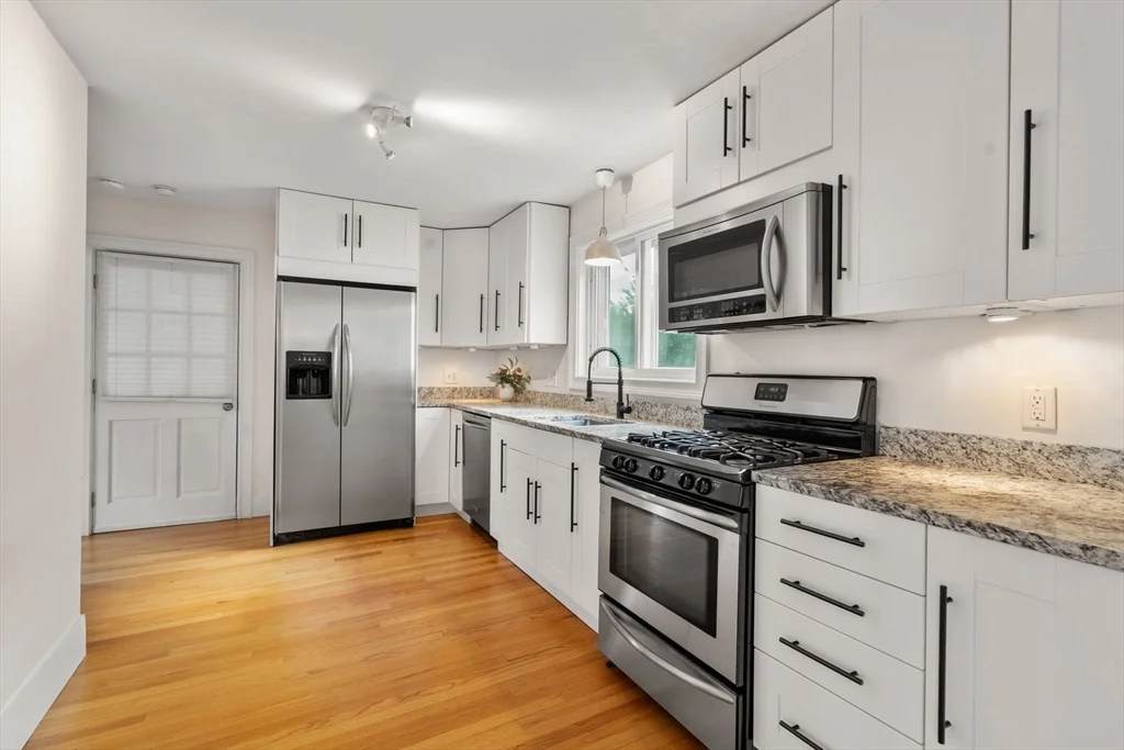 35 Perkins St, Winthrop Beach