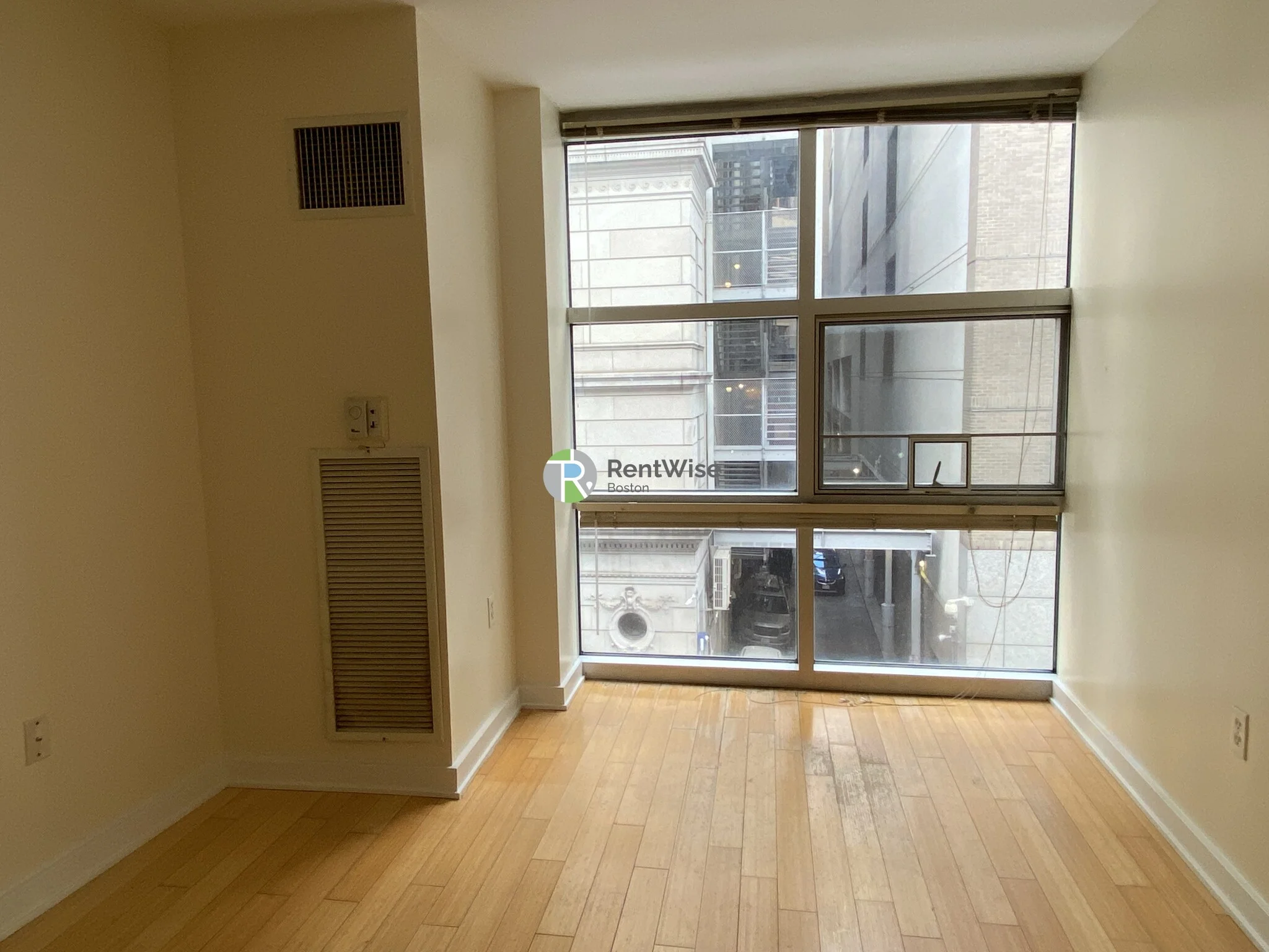 40 Boylston St, Downtown