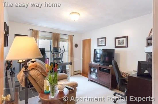 89 Princeton St, Tufts