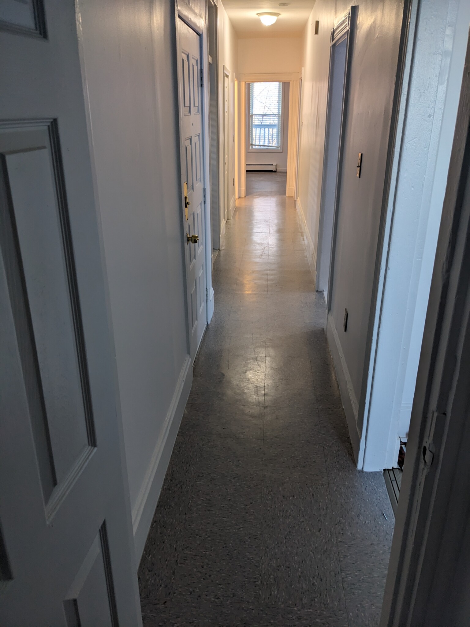 12 Kensington St, Roxbury