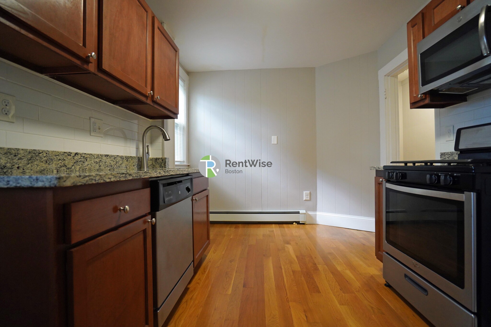 3 Ashford Ct, Allston