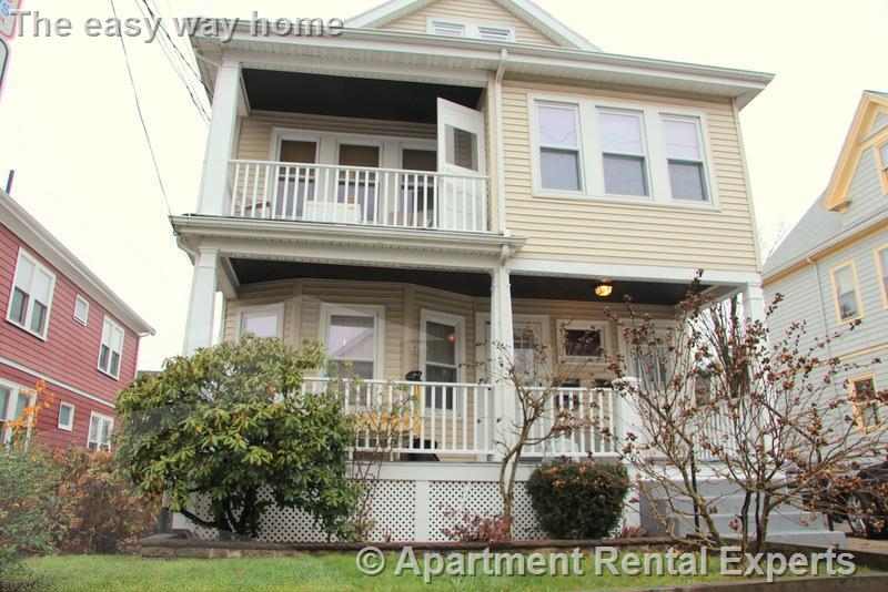27 Garrison Ave, West Somerville